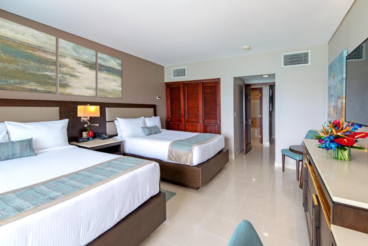 The Villas At Simpson Bay Resort Exterior photo