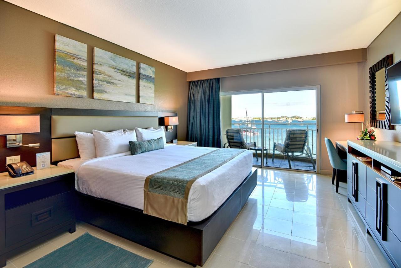 The Villas At Simpson Bay Resort Exterior photo