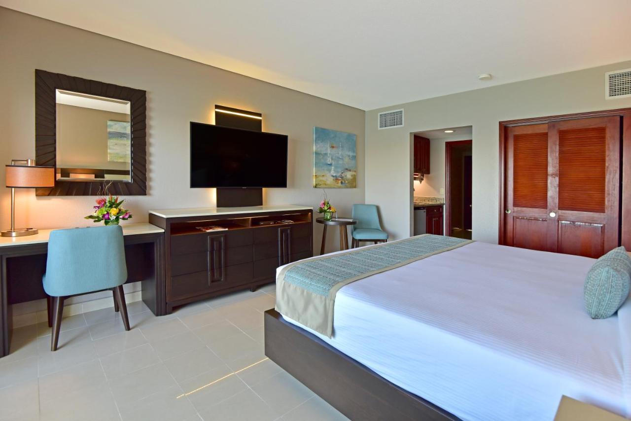 The Villas At Simpson Bay Resort Exterior photo