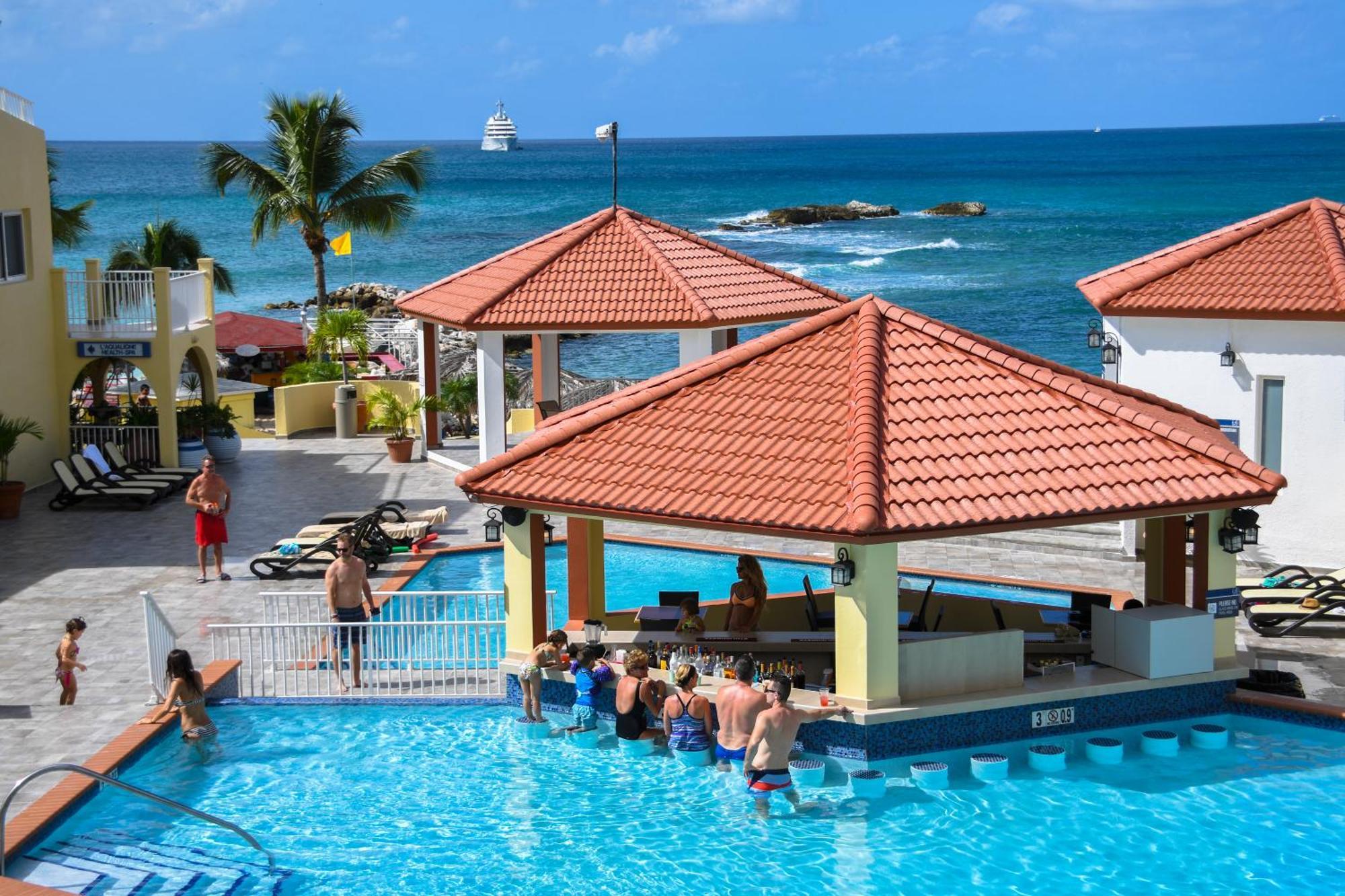 The Villas At Simpson Bay Resort Exterior photo