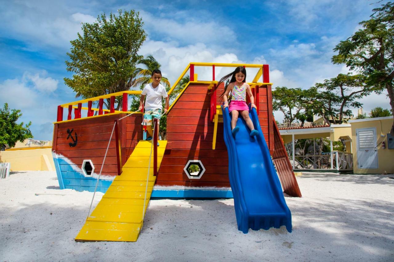 The Villas At Simpson Bay Resort Exterior photo